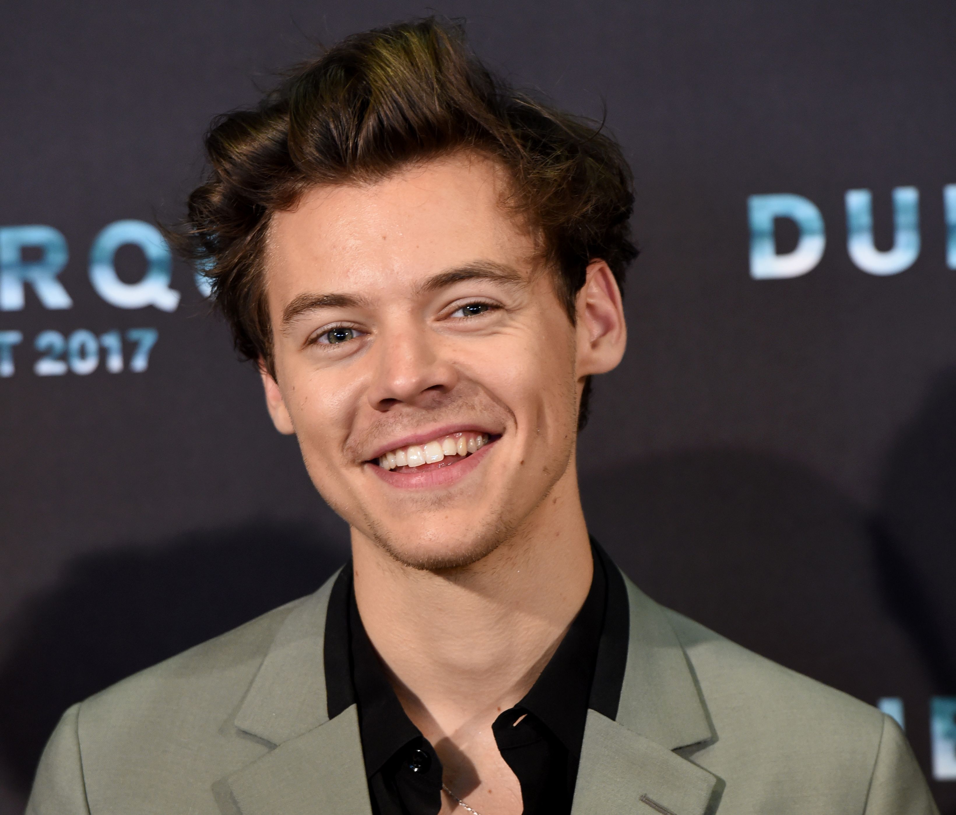 Harry Styles Releases New Single, 'Lights Up' + Official Music Vi...