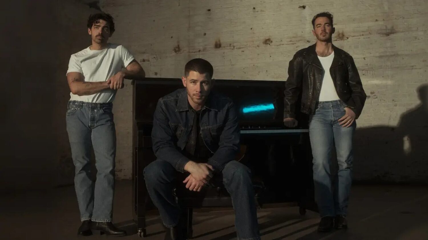 Win Tix: Jonas Brothers