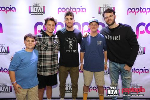 mng thechainsmokers 2233